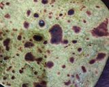 A picture of step 2 of Palak ka parantha.