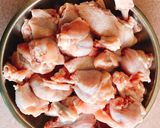 Hình bước làm 1 của món Cánh gà chiên nước mắm