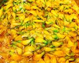 Hình bước làm 3 của món Canh Cua Bông Điên Điển