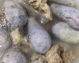 Hình bước làm 3 của món Canh Khoai Sọ Hầm Xương