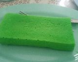 Foto langkah ke 5 dari resep Bolu Pandan Kukus.