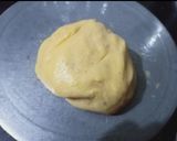 A picture of step 5 of Instant Milk Malai Peda.