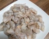Foto del paso 1 de la receta: Langostinos salteados en cebolla y ajos ❤️
