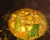 Foto langkah ke 5 dari resep Rendang kentang, tahu+telur.