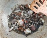 Foto langkah ke 3 dari resep Cumi masak hitam.