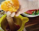 Foto del paso 5 de la receta: Ensalada de verano con canónigos y aderezo de frutas