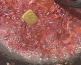 A picture of step 4 of Spaghetti Bolognese (Italian Red Sauce spaghetti).