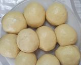 Une image de l'étape 4 de Pains à l'ail, au persil et au fromage.