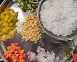 A picture of step 1 of Sabudane ki khichdi.