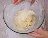 Chocolate Sandwich Cookies / Crispy Cocoa Cookies filled with a Smooth Chocolate Cheese Cream recipe step 4 photo
