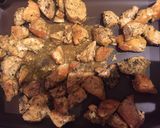 Foto del paso 2 de la receta: Pollo con salsa de palta gratinado al horno! Una delicia!