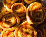 Pizzás tekercs recept fázis 3 fotója