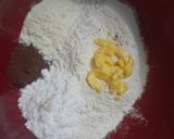 Foto langkah ke 2 dari resep Dadar gulung pisang coklat.