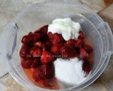 Une image de l'étape 2 de Jus de fraises 🍓.