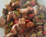 Foto del paso 3 de la receta: Pavo con sofrito de verduras