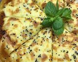 صورة لخطوة 4 من وصفة الفطيرة التركية باللحمة المفرومة 🥪