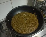 A picture of step 23 of Sarson Da Saag.