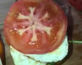 Foto del paso 4 de la receta: Sándwich de bell peppers con huevos estrellados