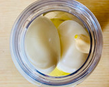 Foto del paso 2 de la receta: Mayonesa saludable con huevo hervido
