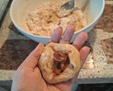 Foto del paso 6 de la receta: Galletas navideña con frutas abrillantadas rellenas con dulce de leche