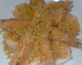 รูปขั้นตอนการทำที่ 4 ของ กุ้งขาวทอดโรยกระเทียมเจียว | Fried Shrimps with Fried Garlic