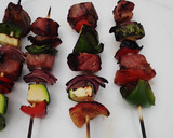 Foto del paso 6 de la receta: Brochetas de res y tocino 🍢🐷