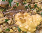 A picture of step 5 of Cheesy Chicken Mushroom Pie.