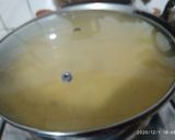 हरी प्याज़ का बेसन(Hari pyaz ka besan recipe in Hindi) रेसिपी चरण 3 फोटो