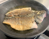 Foto del paso 4 de la receta: Lubina a la plancha