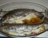 Foto del paso 8 de la receta: Truchas rellenas al horno