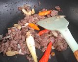 Foto langkah ke 5 dari resep Semur Kentang Daging Cincang.
