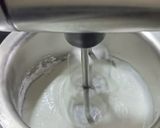 A picture of step 3 of Coffee Custard Pudding with Strawberries.