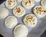A picture of step 6 of Chicken and cheese patties.