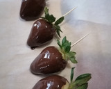 Foto del paso 3 de la receta: Fresas con chocolate 🍫🍓