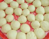 Foto langkah ke 6 dari resep Donat kentang empuk.