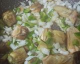 Foto del paso 2 de la receta: Arroz de aprovechamiento con verduras y alcachofas