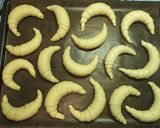 Teljes kiőrlésű pestos kifli recept fázis 9 fotója