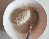 Foto langkah ke 3 dari resep Rice Nugget Sausage with Scrambled Eggs.