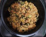 Foto langkah ke 6 dari resep Kua Chai Pui samcan goreng/Mustard Greens Rice/Nasi Sawi Pahit.