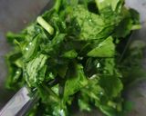 รูปขั้นตอนการทำที่ 1 ของ คะน้าพริกแกงไก่