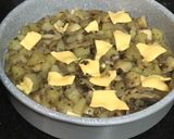 A picture of step 5 of Eggs-Potato-Mushrooms Pasta Casserole.