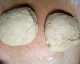 A picture of step 8 of Amoebic shape doughnut.