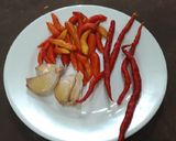 Foto langkah ke 1 dari resep Sambel Mie Ayam.