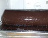 Foto langkah ke 5 dari resep Chocolate Swiss Roll.