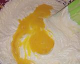 Foto langkah ke 2 dari resep Cashew Choco-Cheese Thumb Print.