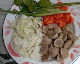 Foto langkah ke 1 dari resep Sop Bakso.