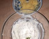 Fokhagymás túrós joghurtos töltött sült krumpli recept fázis 2 fotója