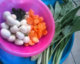 Foto langkah ke 3 dari resep Sup Telur Puyuh.