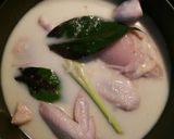 Foto langkah ke 2 dari resep Ayam goreng kremes ala mbok Berek.
