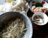 รูปขั้นตอนการทำที่ 1 ของ ผัดก๋วยเตี๊ยวใส่ไก่😋🍴